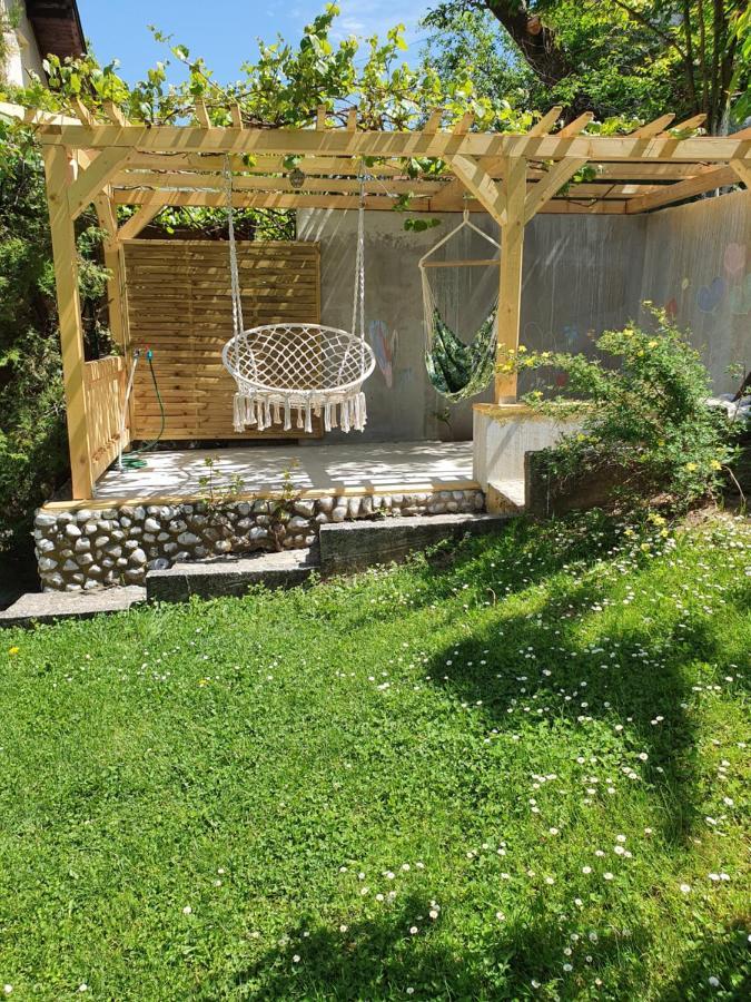 Peaceful Vacation Villa & Garden Szarajevó Kültér fotó