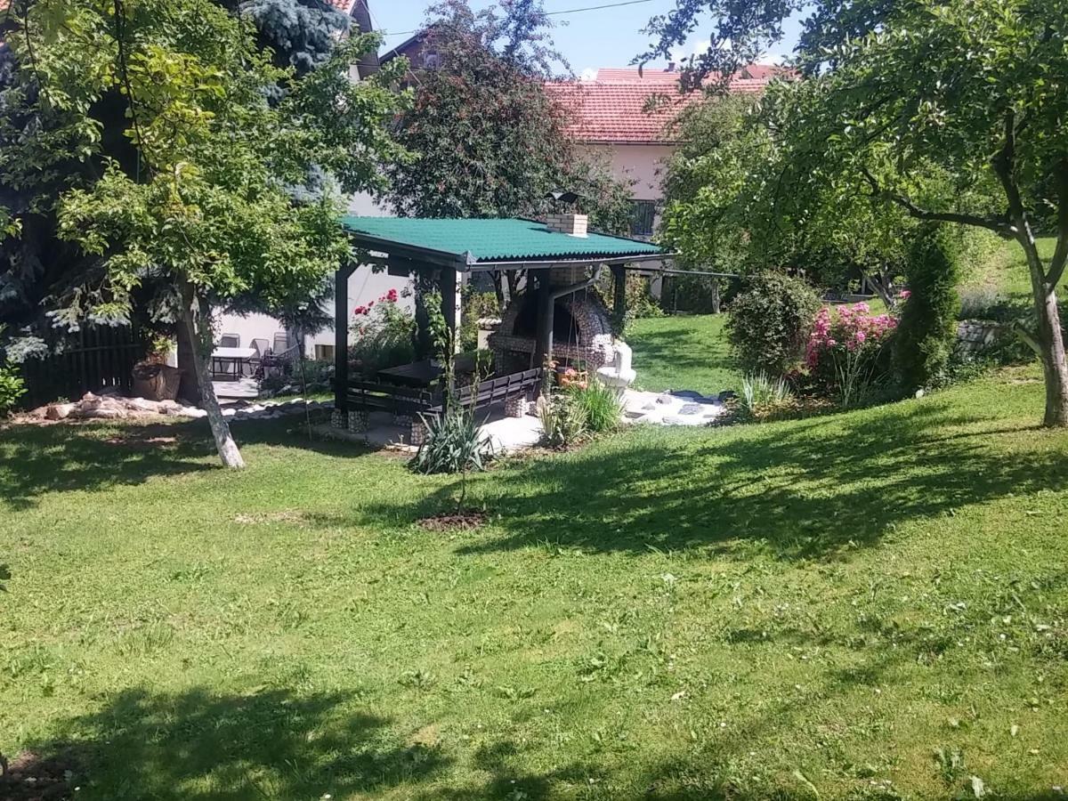 Peaceful Vacation Villa & Garden Szarajevó Kültér fotó